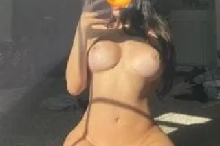 I am hot now 💋🔥 Come see me 🔥 ... - Image 1