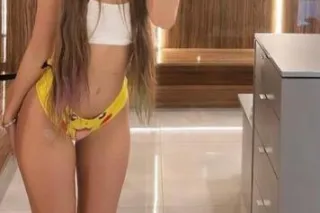 Amalia - 25 - Image 2