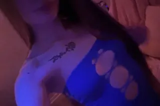 Cum have a good time with me 😋... - Image 2