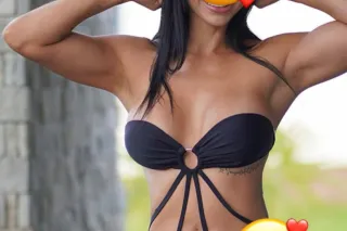 sexy colombiana ardiente 🔥 👉 e... - Image 2