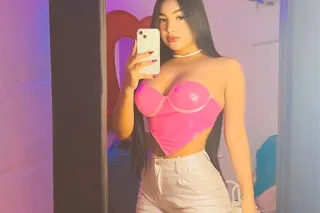 Soy linda latina VENEZUELANA🇻🇪... - Image 1