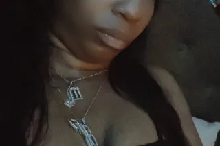 ms squirter/ kyra malon ts - Image 8