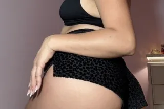 I AM AVAILABLE 24 HR - 25 - Image 2