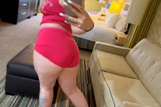 💫 Indulge in Elegance, Wrapped... - Image 3