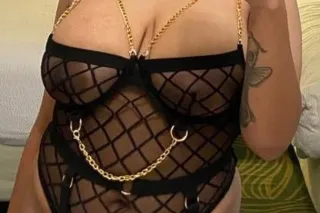 COME FEEL THIS TIGHT PRETTY CO... - Image 1