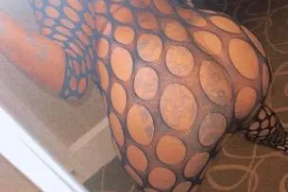 Been on vacation im back now 🥰... - Image 2