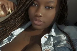 💋💋 Young pretty & Paaid 💰👅 - 2... - Image 1