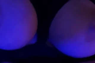 38GG Milf UNWIND RELIEVE THE S... - Image 2