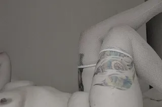 I'll take my time and hit the right spots. Available until 11pm. - Image 5