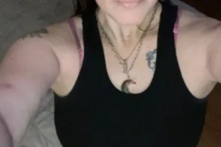 stella- certified massage therapist - Image 7