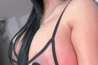 Sexy Colombiana - 27 - Image 1