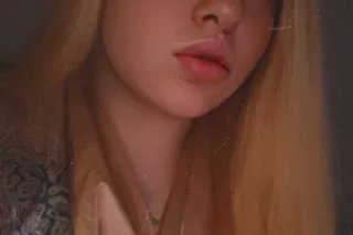 Fine Ass Thick Natural Big Booty White Girl Ready To Please You - Image 7