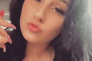 SNOW WHITE 😘Deep THROAT 😻 Very Wett 💦💦LET ME SNATCH YOUR SOUL👅 - Image 4