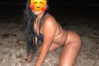 🌺❤ LATINA MAMADORA AVAILABLE 💜... - Image 1