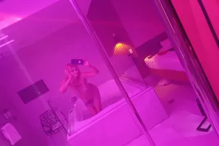 HILLEAH JACUZZI ROOM - 46 - Image 1