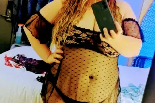 ‼!!! YA FAVORITE DISTRACTION ‼... - Image 3