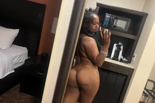 DISCRETION AT YOUR BEST 👸🏽♀ - ... - Image 4