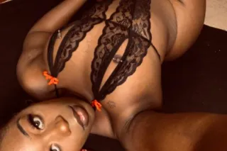 💕Chocolate Thick Gorgeous Frea... - Image 2