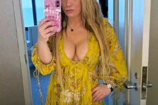 upscale party girl 🏆✨ new OF 📲... - Image 1