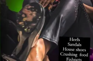 video chat 🔗🖤 on your knees - Image 11