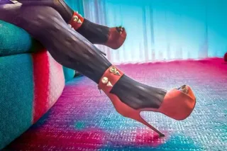 video chat 🔗🖤 on your knees - ... - Image 4