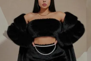 SEXY THICK LATINA 👅💋Honey Lovee 💕 💕 - Image 8