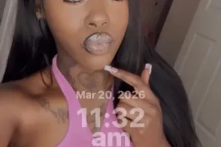 😝FATTEST TIGHTEST PUSSY 💦IN TO... - Image 3