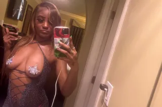 seXy and slim near U 💋💋 - 23 - Image 1