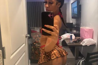 Hey Baby IM 💦N READY - 21 - Image 2