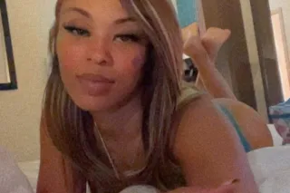 BEAUTIFUL, SExY and ALLuRING - Image 1