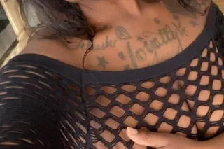 BEAVERTONS #1 EXOTIC BUSTY MAS... - Image 3