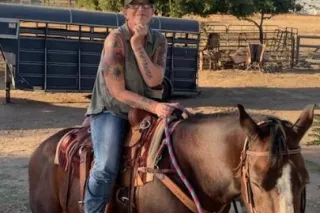 older but fun and respectful - Image 6