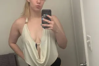 Yung n lookin for fun😝 - 18 - Image 1