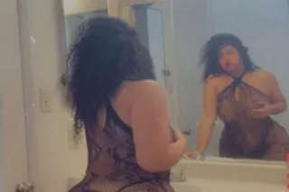 IN TOWN 24 HR 🍑 180 🌹for 30 ⏰ ⏩ experienced and discreet🩷 - Image 1