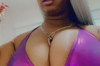 Head hunter - 30 - Image 1