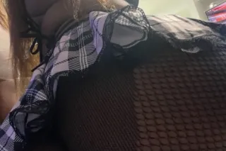 😘NEW HERE😘 SlimThicc😏 Brownski... - Image 2