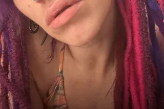 eager to unwinde & enjoy time ... - Image 2