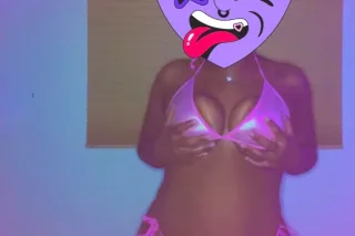 💋PRETTIE THICK VIXEN 🤗😜🤪 📲 text me - Image 7