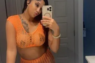 💕Sexy Slimthick Ebony With Cur... - Image 2