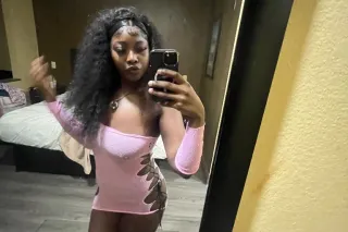 𝐓𝐇𝐄 𝐖𝐄𝐓𝐓𝐄𝐒𝐓 𝐅𝐑𝐄𝐀𝐊 𝐓𝐎 𝐌𝐄𝐄𝐓💦🤩𝐀𝐒𝐊... - Image 2