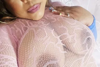 the real latina exsperience - Image 6