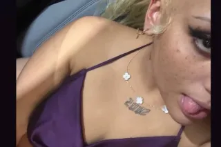 🙈🌸 😍Sneak away & play 💋 💦👸🏾 - ... - Image 1