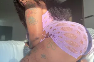 5⭐ BARBIE👱🏾♀ AVAILABLE 24/7 CU... - Image 1