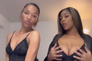 2 girl special 🧚🏽♀👅💦 - 22 - Image 1
