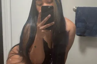 2 thick red bone👅 can you even... - Image 2