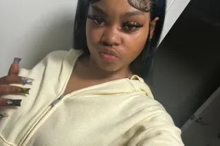 2 thick red bone👅 can you even... - Image 3