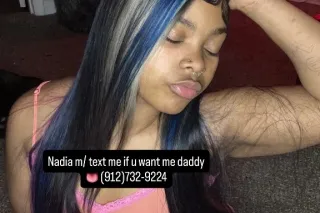 2 thick red bone👅 can you even last👀💕 wanna have some fun come see abt this throat daddy! 👅 2 girl also available! - Image 6