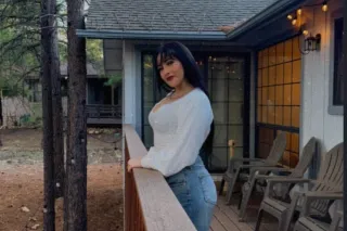 YOUR FAVORITE GIRL IS IN TOWN FOR A BIT😘💕 - Image 7