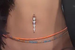 COCO AND CHANEL 2GIRL FREAKY I... - Image 1