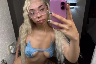 FREAKYY FRI-YAYY😼💦PROFESSIONAL... - Image 3